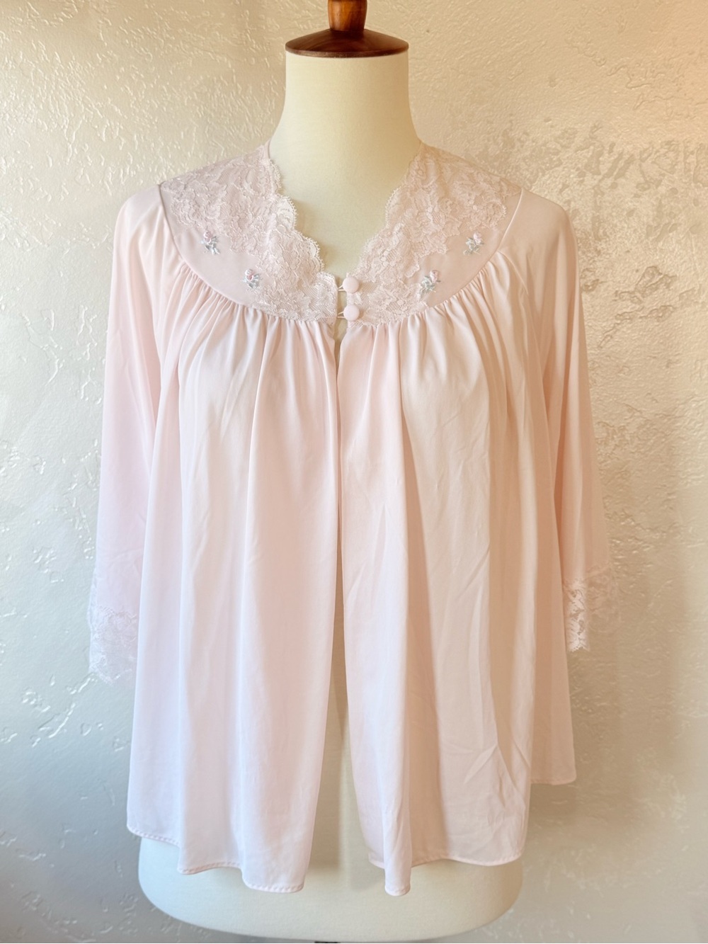 Vintage 1960s Shadowline Pink Nylon Lace Bed Jacket | Medium | Romantic Lingerie